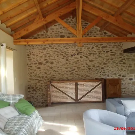 Holiday home Du Mas Dusuc